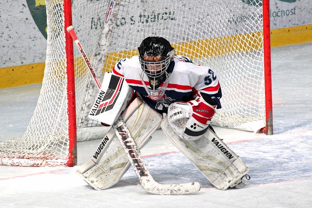 改革并非一 改革并非一