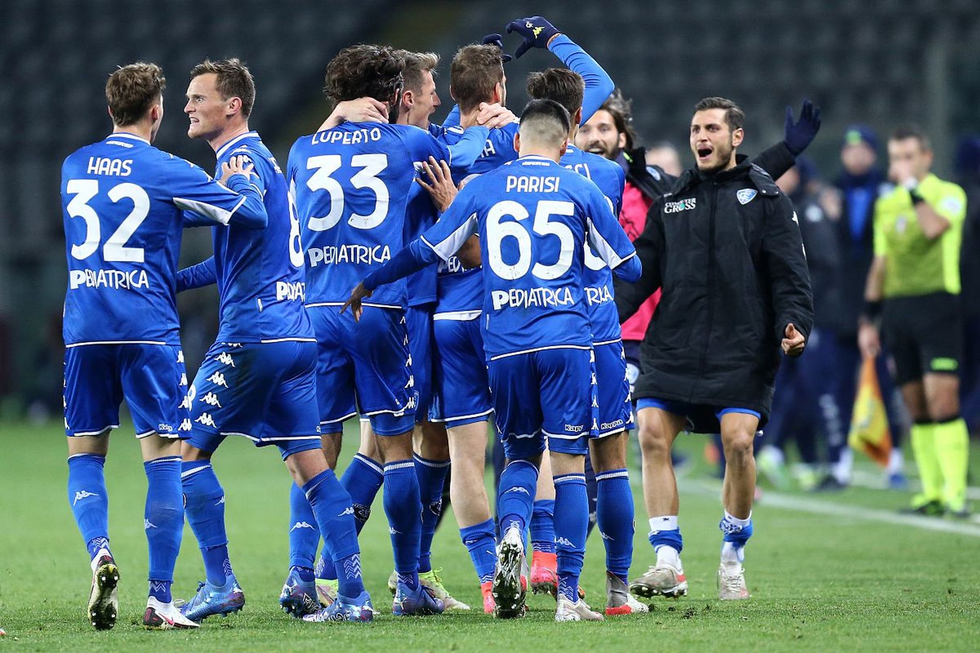 相比起在马 相比起在马